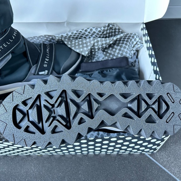 Stella McCartney Winter Boots sz7.5 - Picture 3 of 6